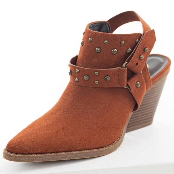 The Zooey Booties - Picture 3 of 3